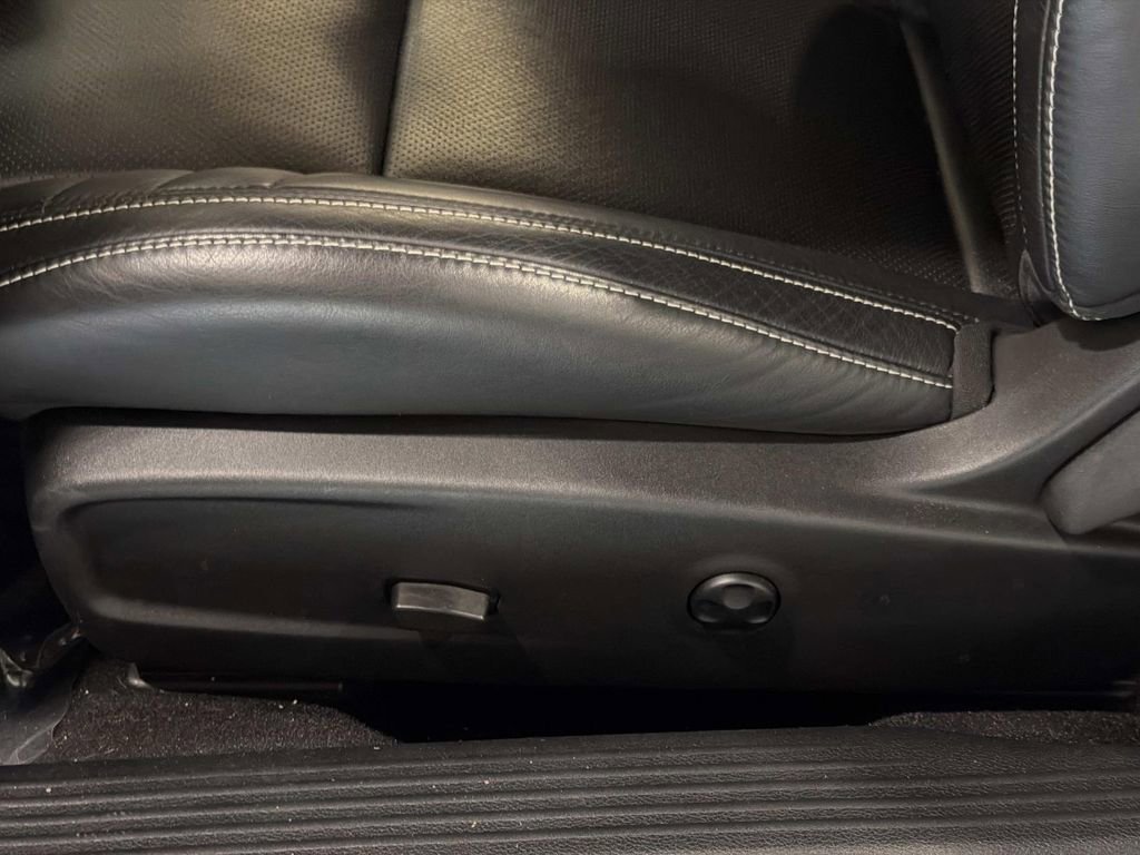 Used 2022 Dodge Challenger SRT Hellcat w/ Plus Package image 15