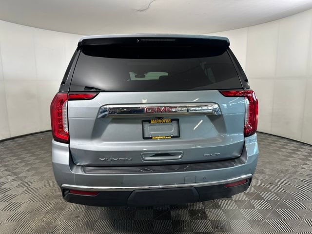 Used 2023 GMC Yukon XL SLT w/ SLT Premium Package image 4