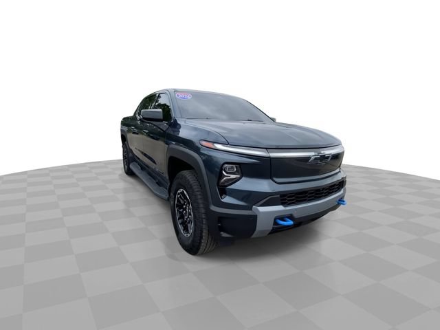 Used 2026 Chevrolet Silverado EV Trail Boss w/ Plus Package AWD/4WD image 4