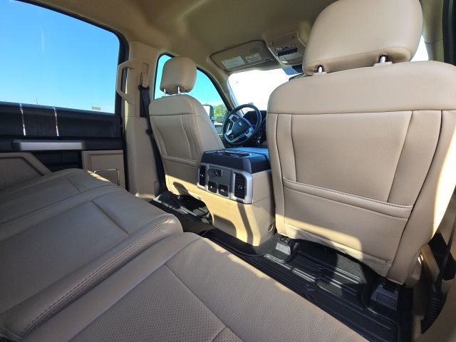 Used 2020 Ford F250 Lariat w/ Lariat Value Package image 19