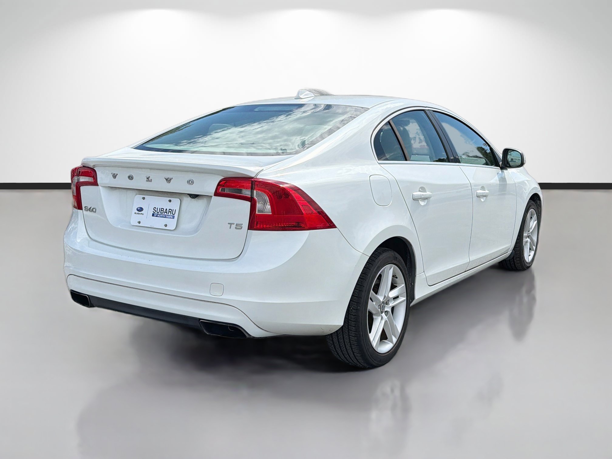 Used 2014 Volvo S60 T5 FWD image 3
