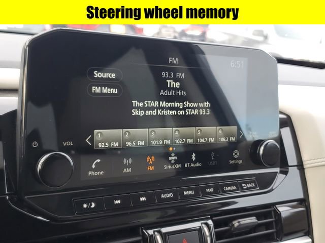 Used 2022 Nissan Pathfinder Platinum w/ Cargo Package image 17