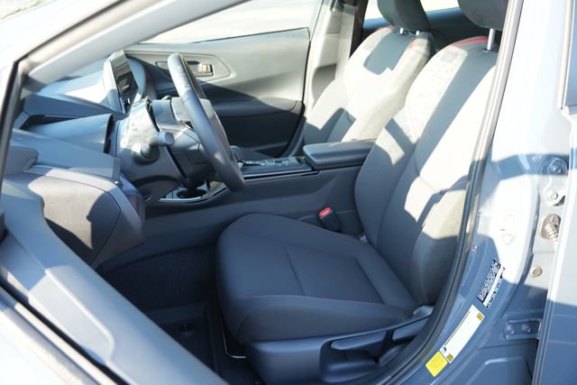 Used 2026 Toyota Prius Plug-In Hybrid FWD image 21