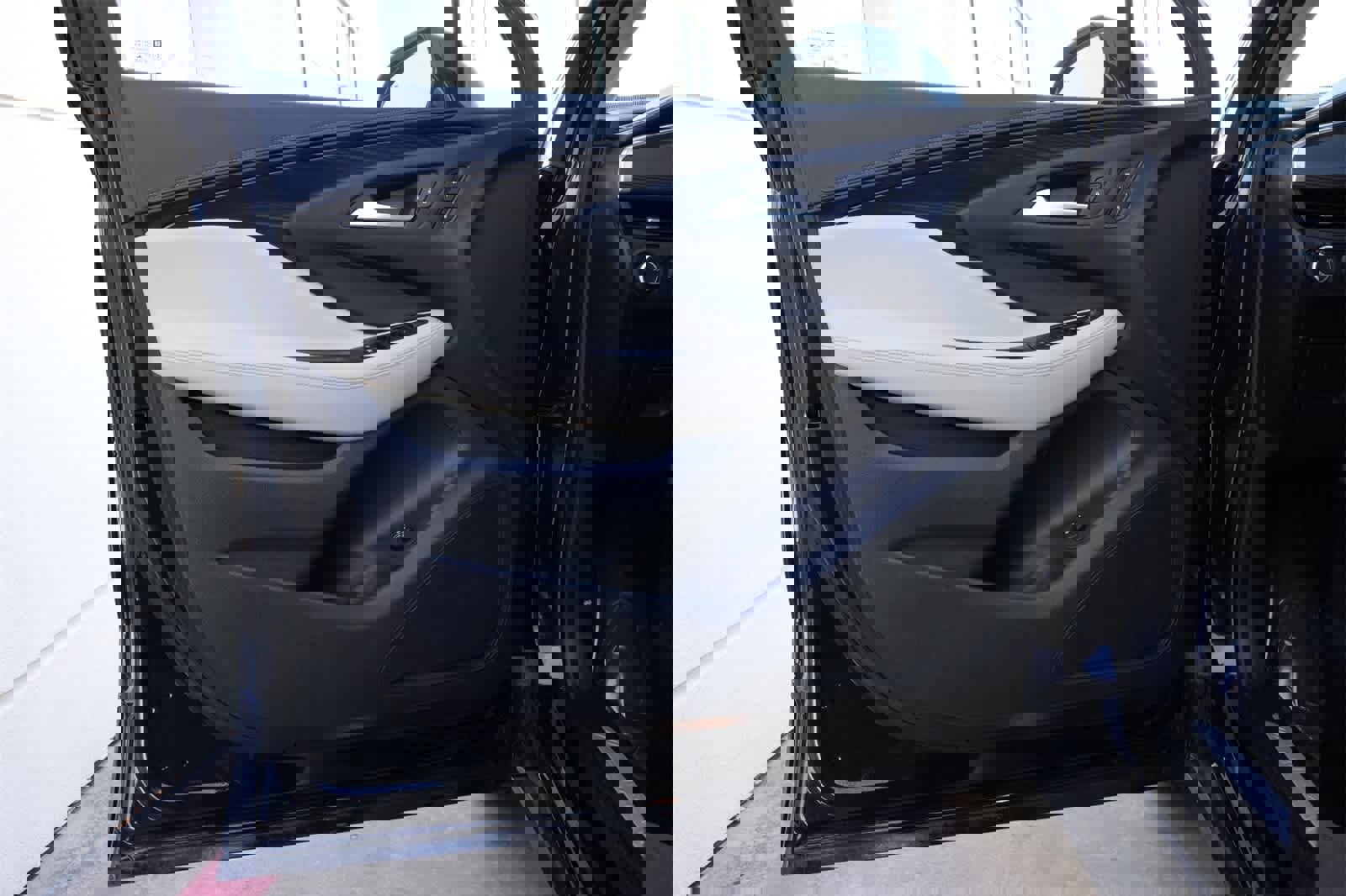 Used 2020 Buick Envision Essence image 16