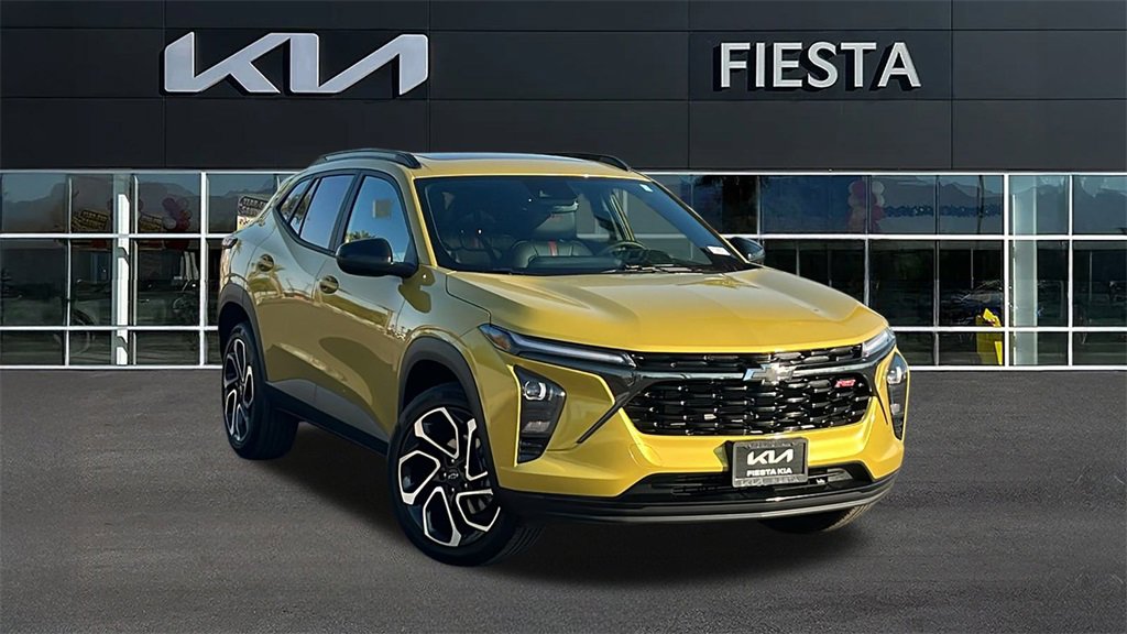 Used 2024 Chevrolet Trax RS w/ Sunroof Package