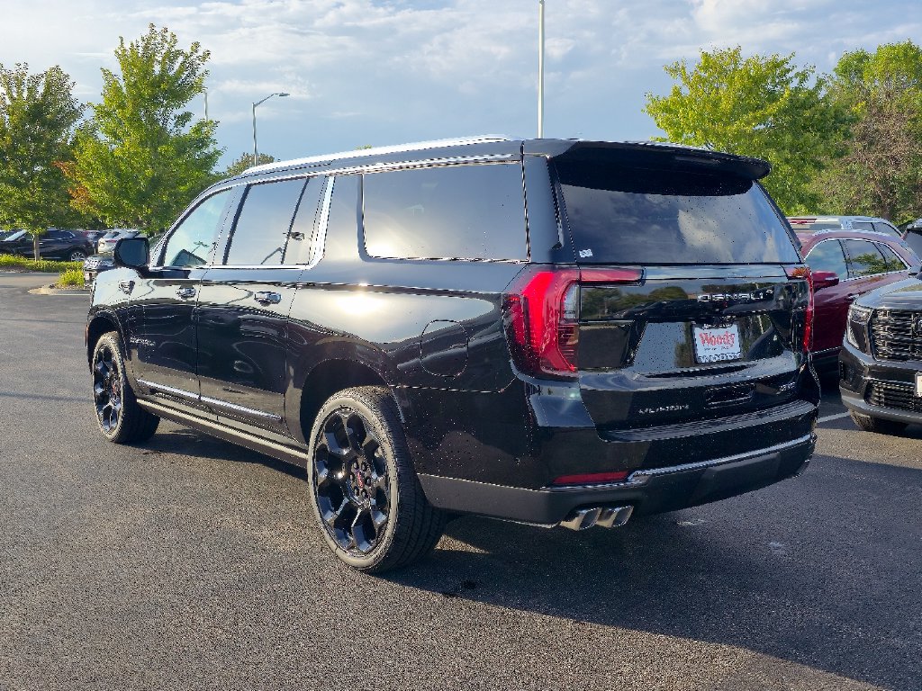 New 2026 GMC Yukon XL Denali Ultimate AWD/4WD image 8