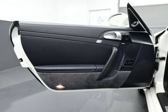 Used 2008 Porsche 911 Turbo AWD/4WD image 7