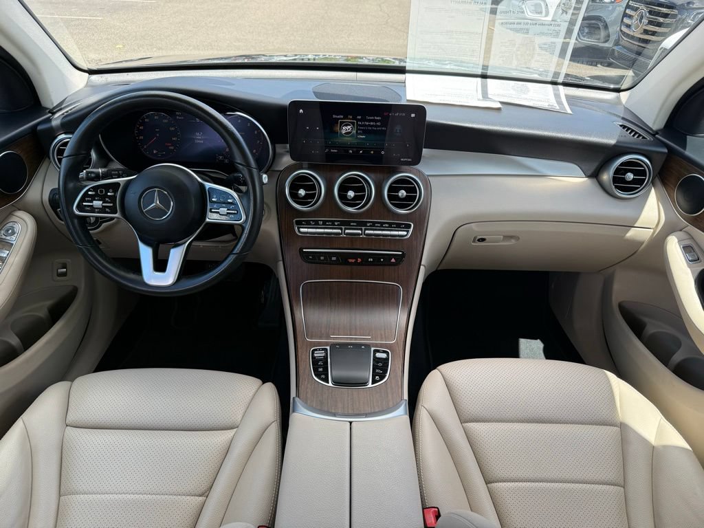 Used 2022 Mercedes-Benz GLC 300 4MATIC w/ Premium Package Lite image 10