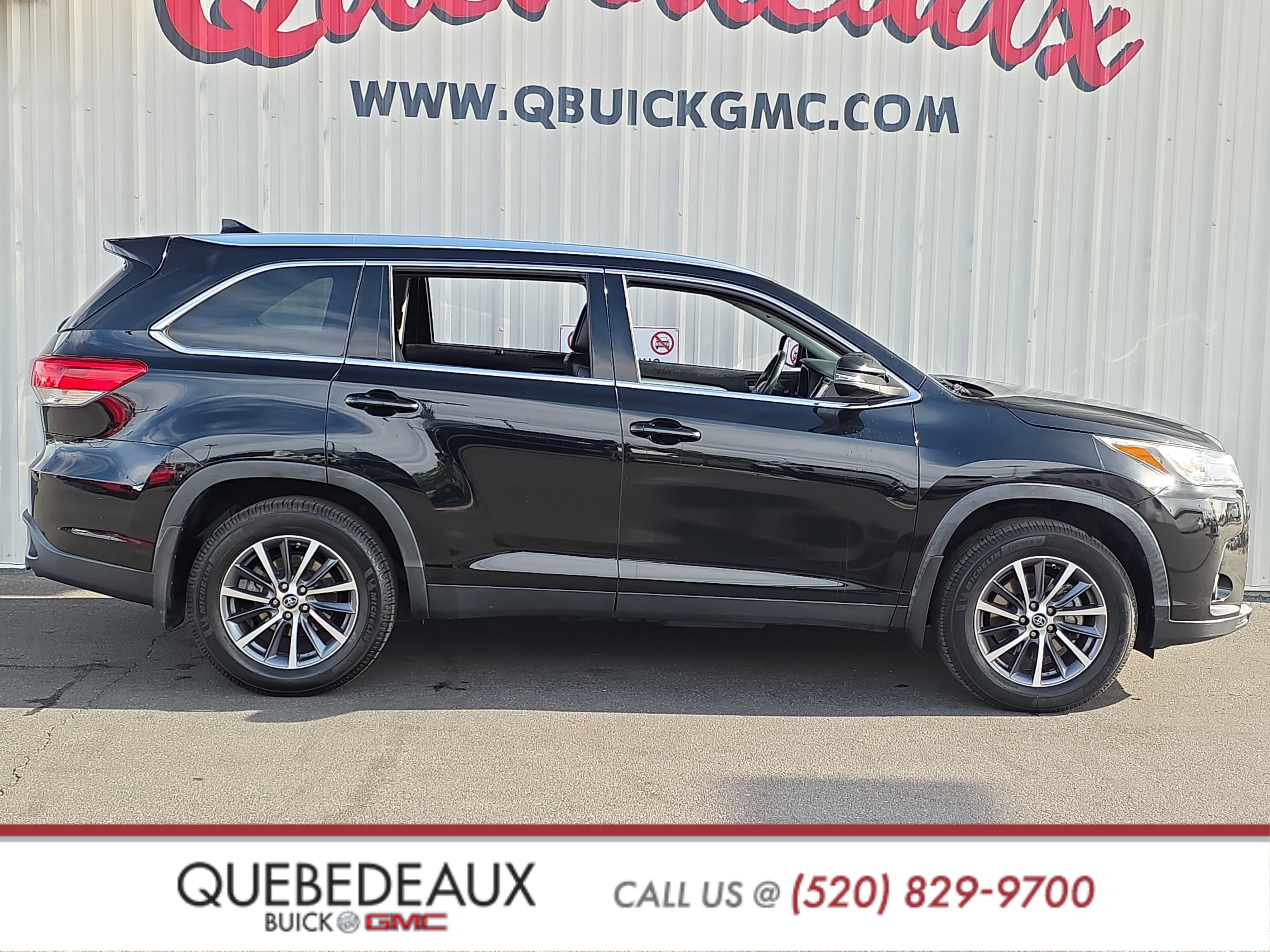 Used 2019 Toyota Highlander XLE AWD/4WD image 8