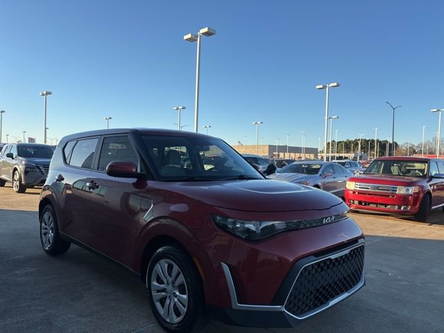 Used 2024 Kia Soul LX image 5