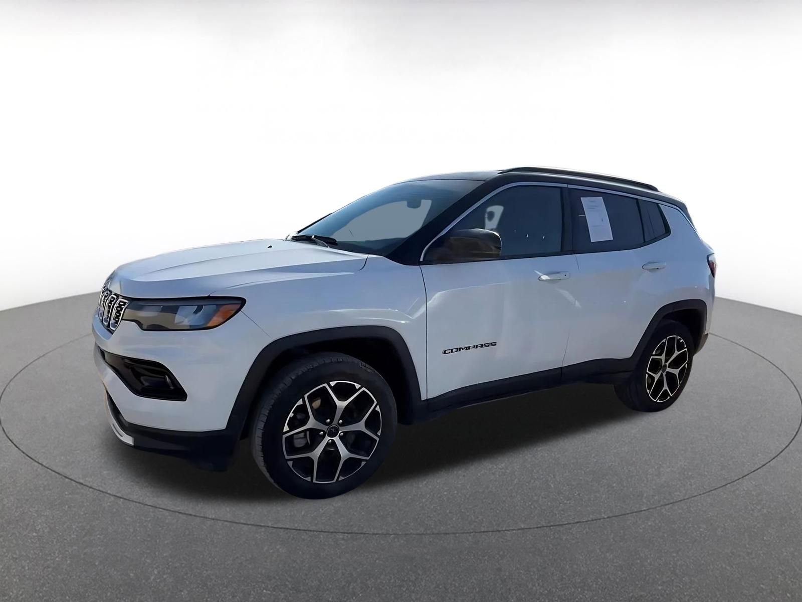 Used 2025 Jeep Compass Limited AWD/4WD image 8