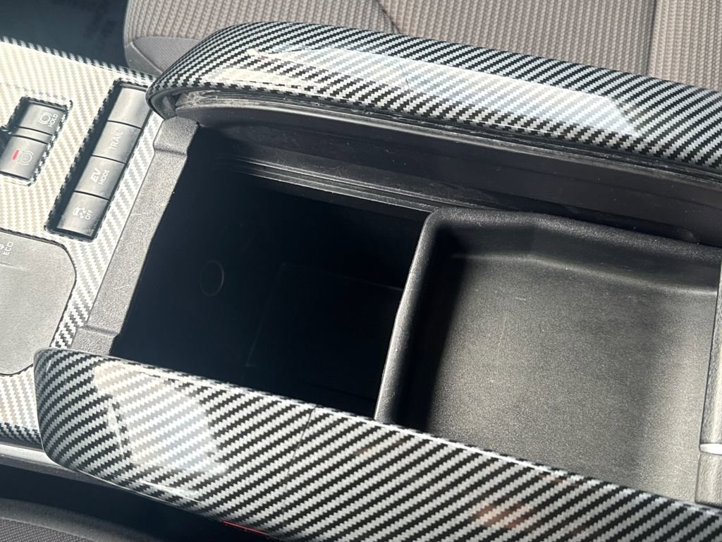 Used 2022 Toyota Highlander LE image 28