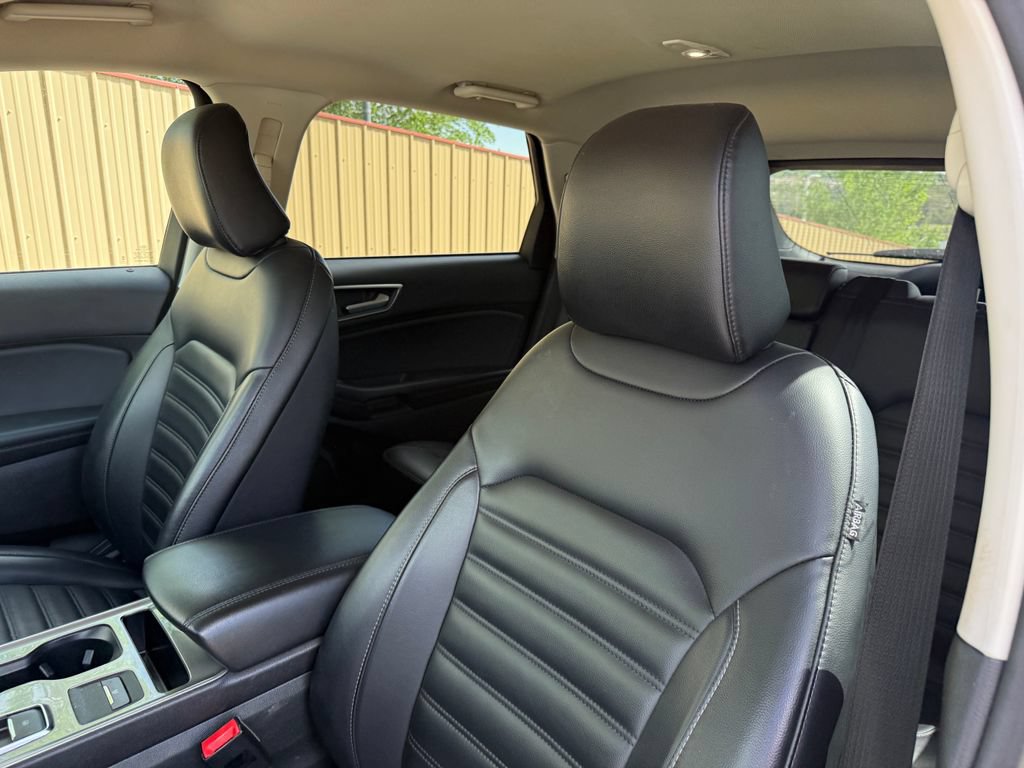 Certified 2024 Ford Edge SEL AWD/4WD image 14
