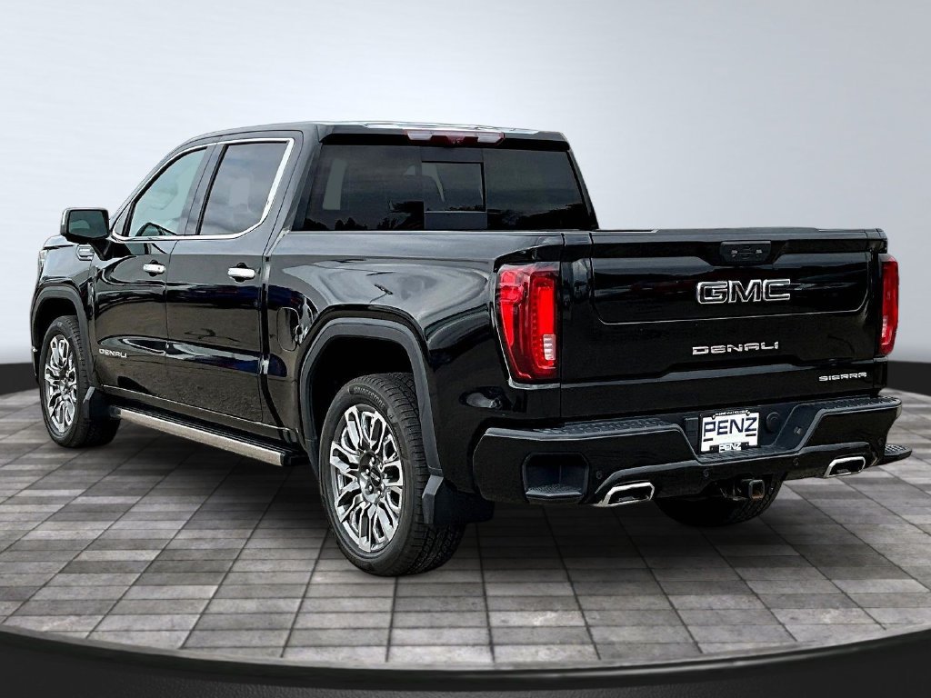 Used 2023 GMC Sierra 1500 Denali Ultimate AWD/4WD image 5