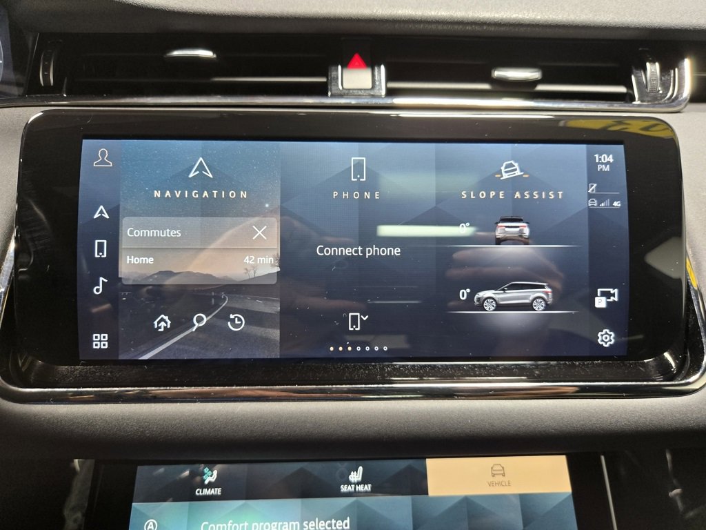 Used 2023 Land Rover Range Rover Evoque R-Dynamic SE image 23