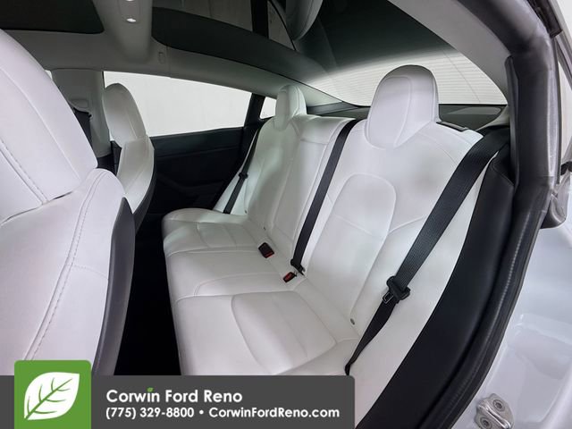 Used 2021 Tesla Model 3 Performance image 24