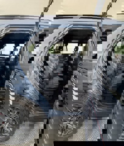 New 2026 Ford Explorer ST-Line w/ ST-Line Street Pack image 6