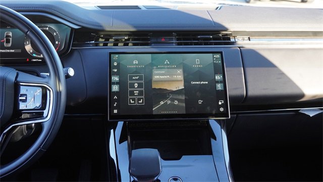 Used 2024 Land Rover Range Rover Sport Dynamic SE image 15