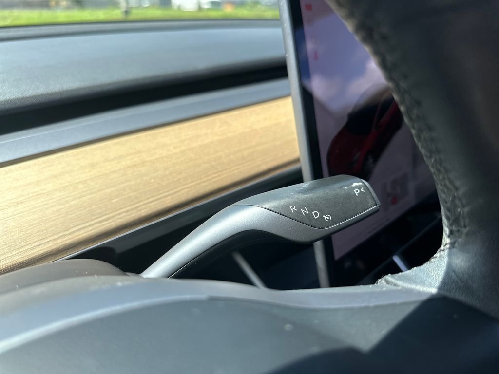 Used 2020 Tesla Model 3 Long Range AWD/4WD image 19
