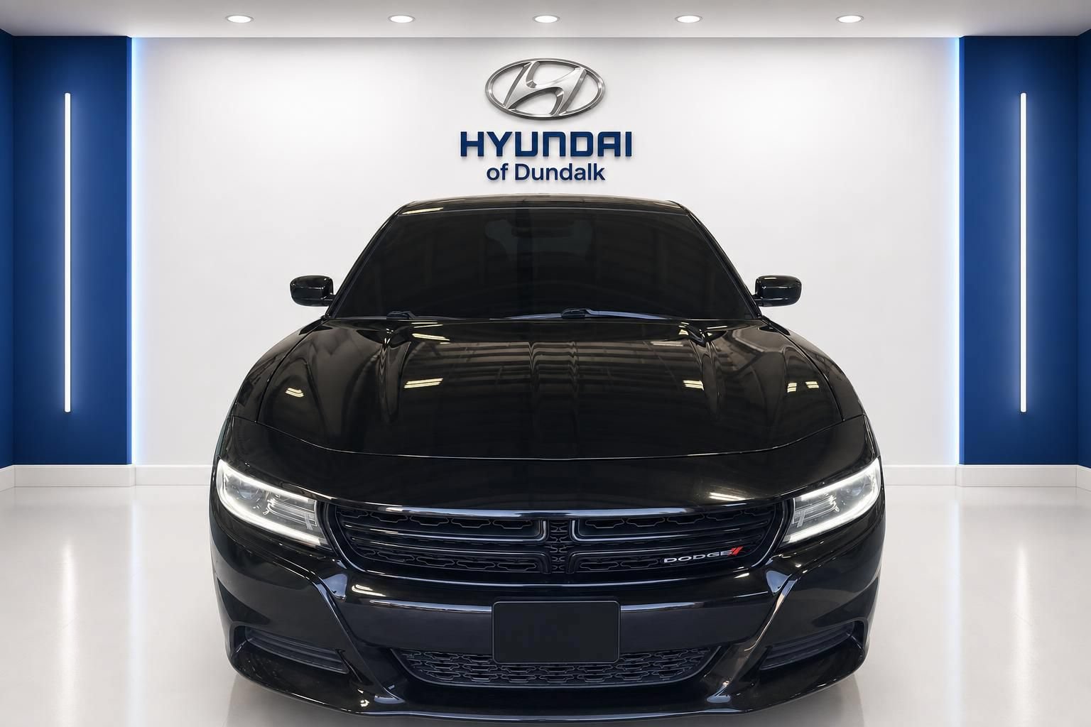 Used 2019 Dodge Charger SXT RWD image 5
