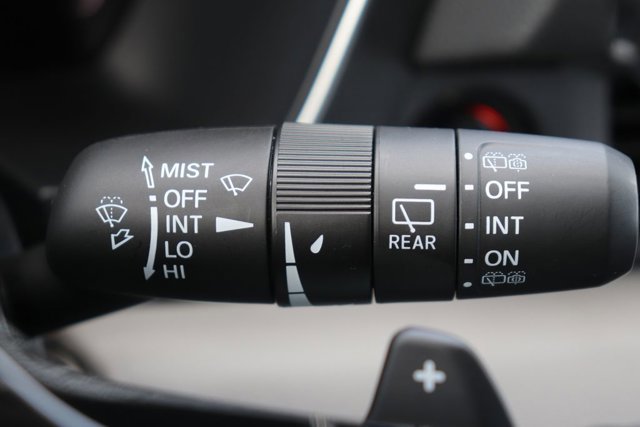Certified 2024 Honda Pilot Touring image 30