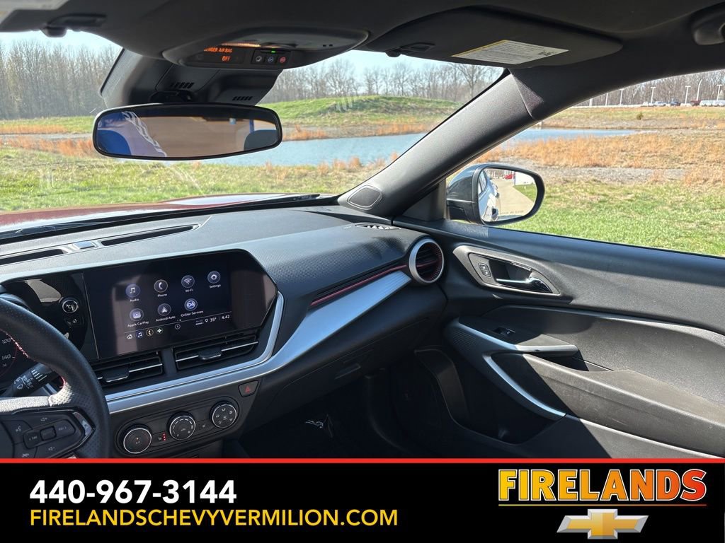 Used 2024 Chevrolet Trax RS w/ Driver Confidence Package image 40