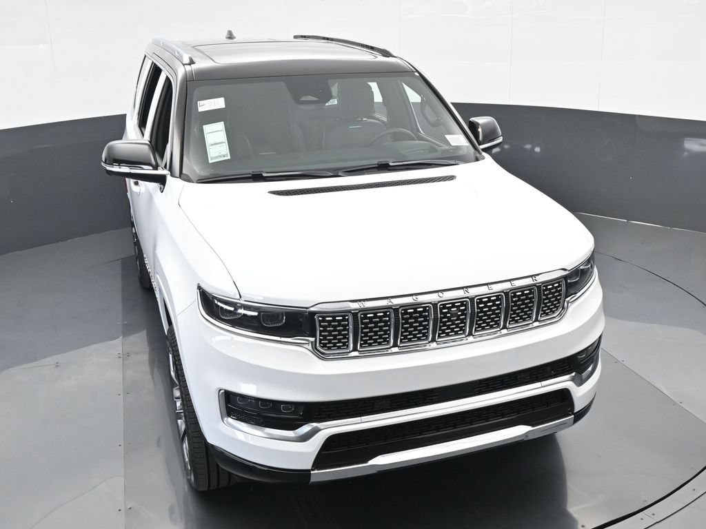 Used 2024 Jeep Grand Wagoneer Series III AWD/4WD image 49