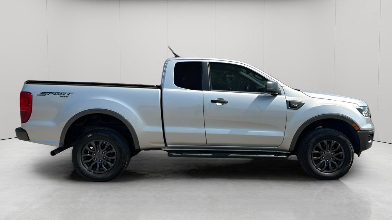 Used 2019 Ford Ranger XLT w/ Equipment Group 302A Luxury AWD/4WD image 3