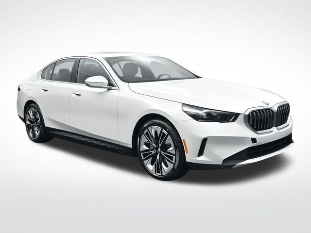 New 2026 BMW i5 eDrive40 RWD image 2