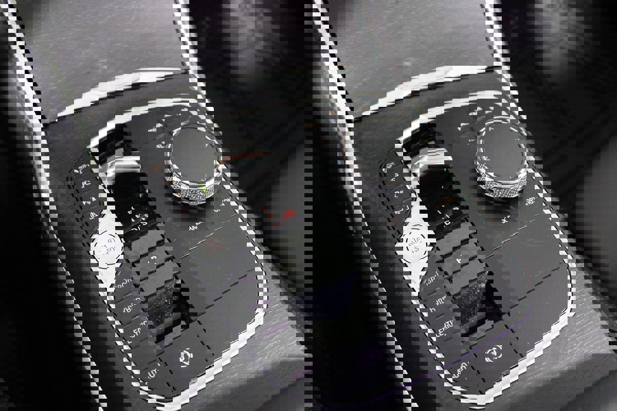 Used 2023 BMW 330e w/ M Sport Package image 21