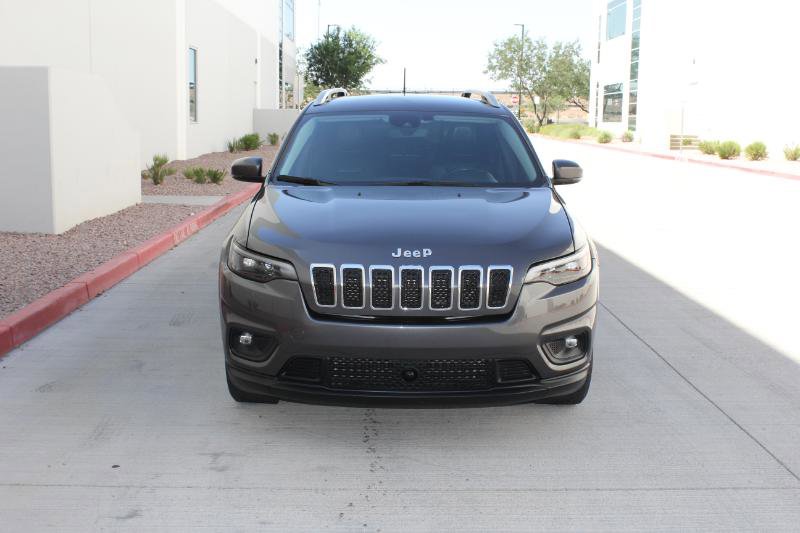 Used 2021 Jeep Cherokee Latitude Plus image 2