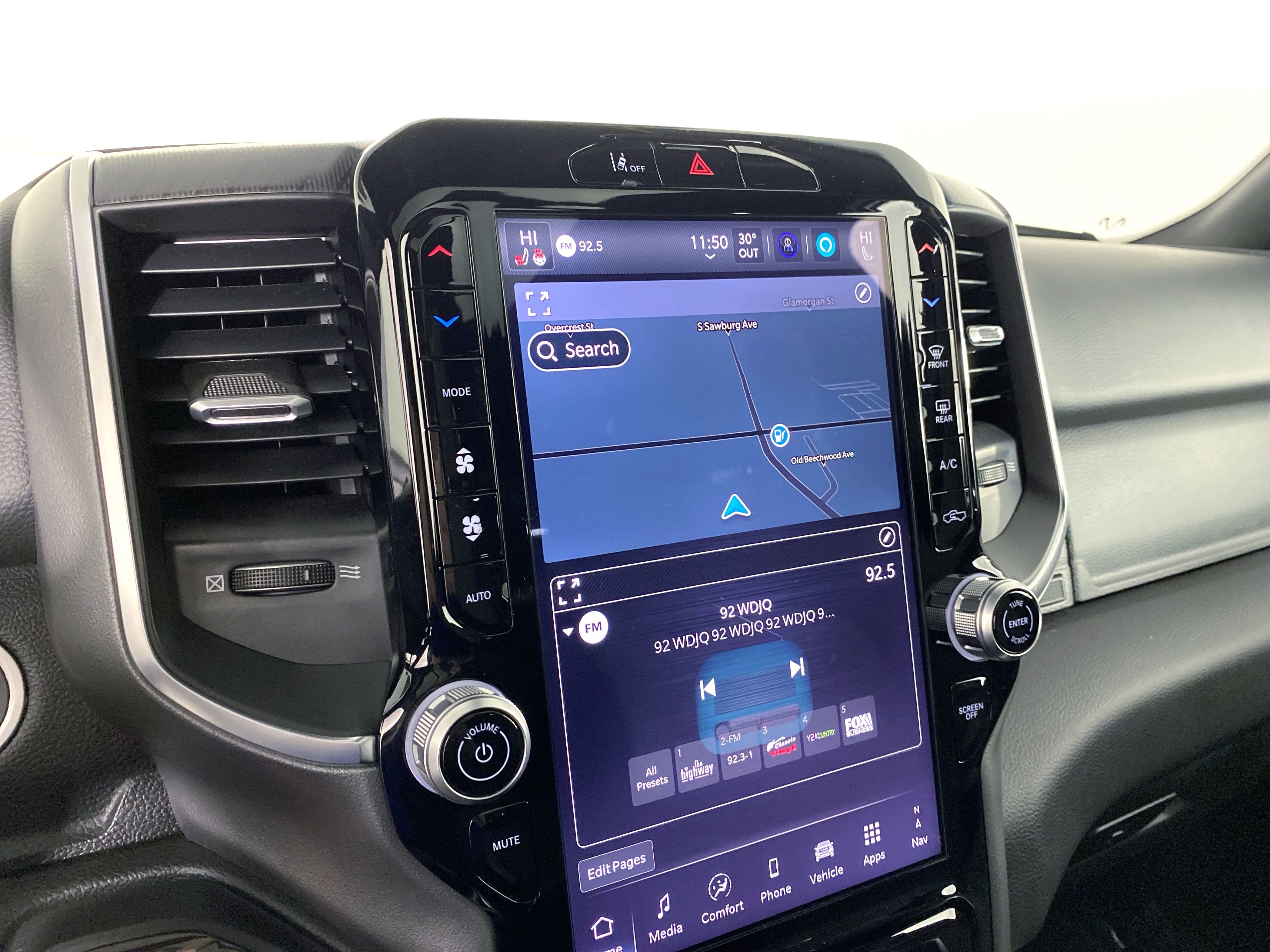 Used 2025 RAM 1500 Big Horn image 31