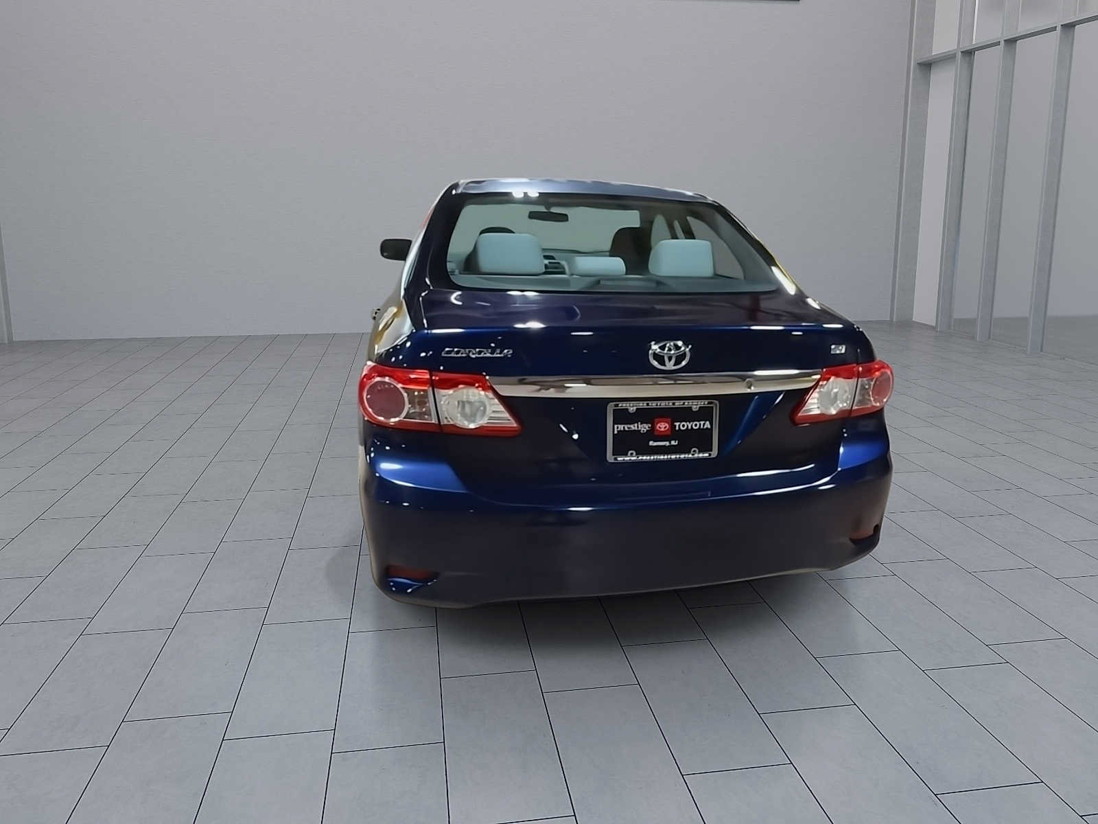 Used 2013 Toyota Corolla LE FWD image 7