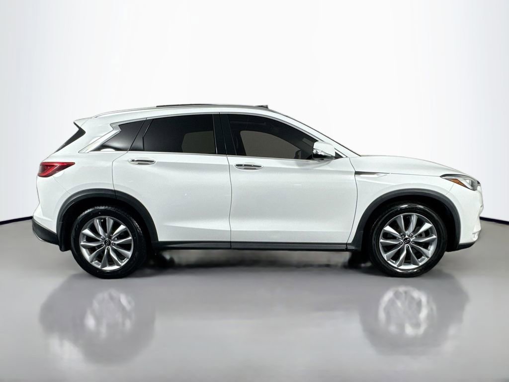 Used 2021 INFINITI QX50 Essential FWD image 4
