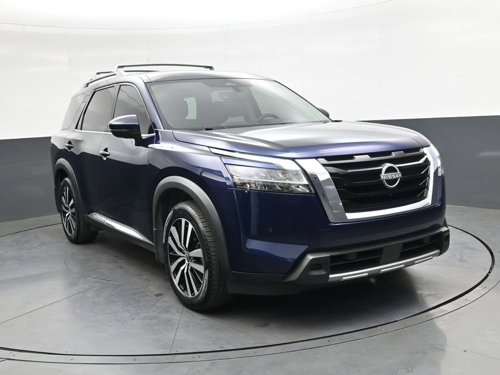 Used 2023 Nissan Pathfinder Platinum