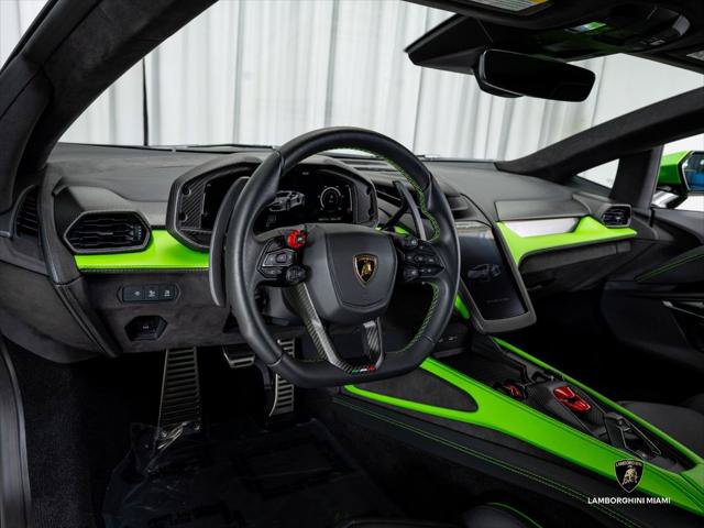 Used 2024 Lamborghini Revuelto AWD/4WD image 36