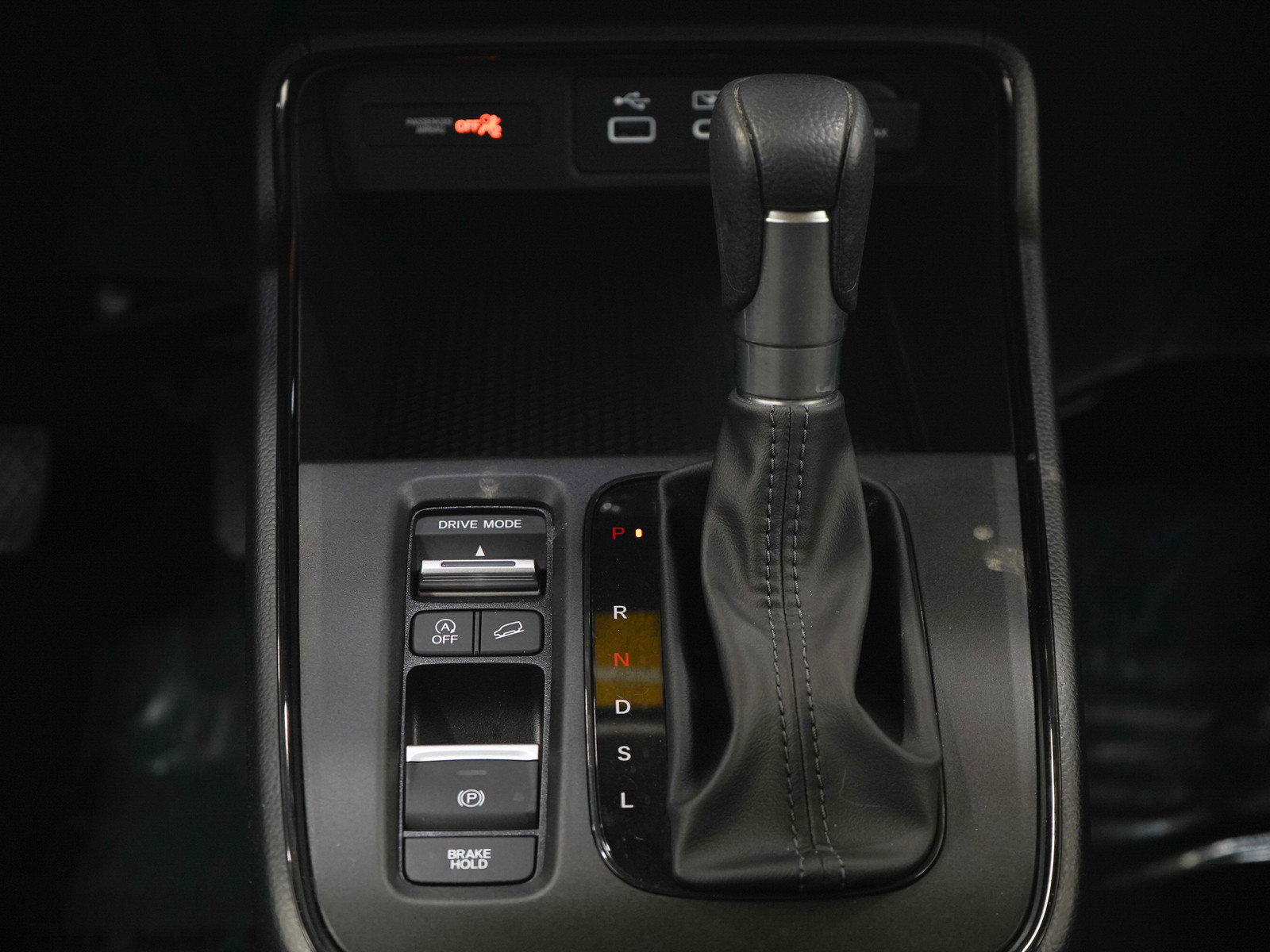 Used 2024 Honda CR-V EX image 17