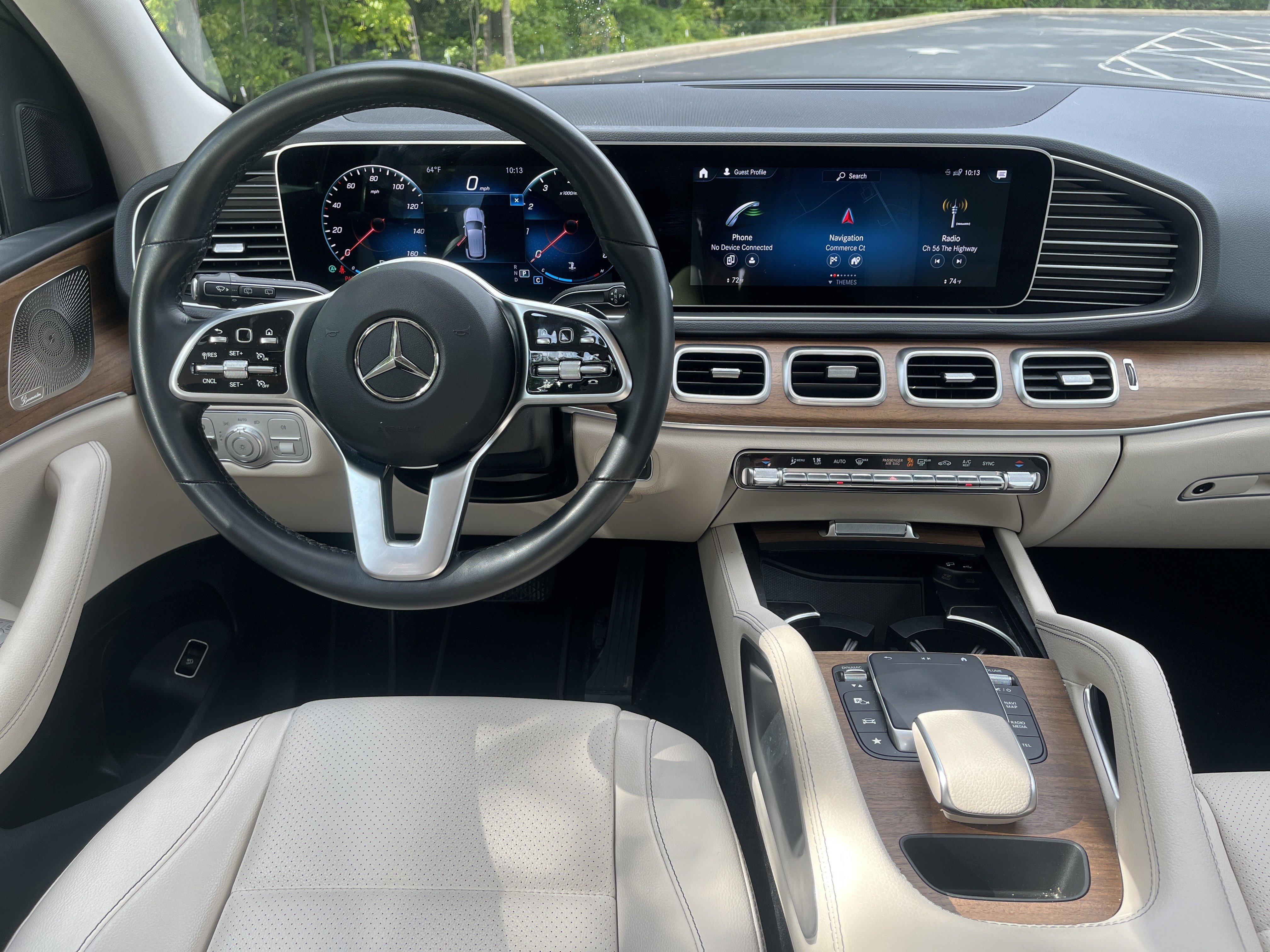 Used 2022 Mercedes-Benz GLE 350 4MATIC image 9