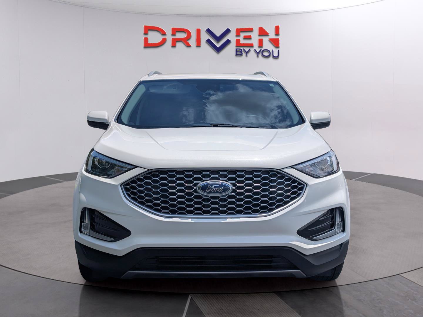 Used 2024 Ford Edge SEL w/ Convenience Package AWD/4WD image 8