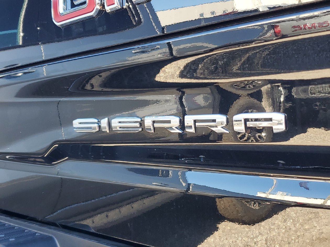 New 2026 GMC Sierra 1500 AT4 w/ AT4 Premium Package AWD/4WD image 8