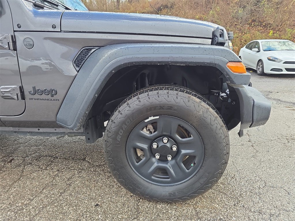Used 2024 Jeep Wrangler Sport image 2