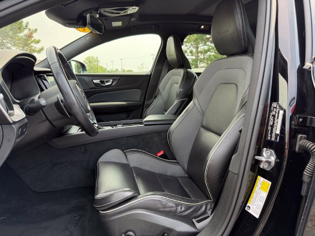 Used 2019 Volvo S60 T6 R-Design AWD/4WD image 15