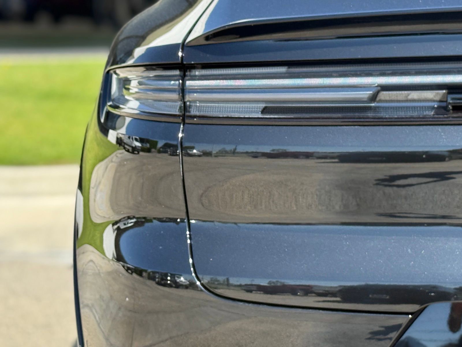 Used 2025 Porsche Cayenne GTS image 13