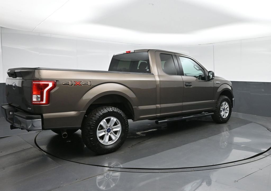 Used 2016 Ford F150 XLT w/ Equipment Group 301A Mid AWD/4WD image 7