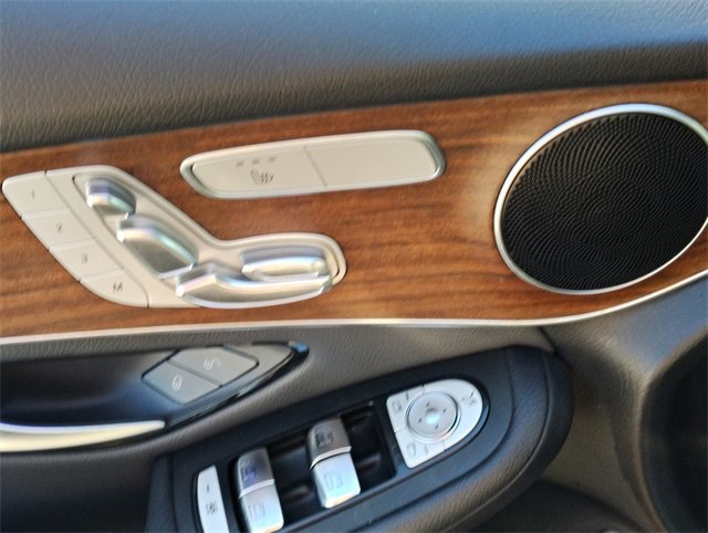 Used 2020 Mercedes-Benz GLC 300 GLC 300 image 12