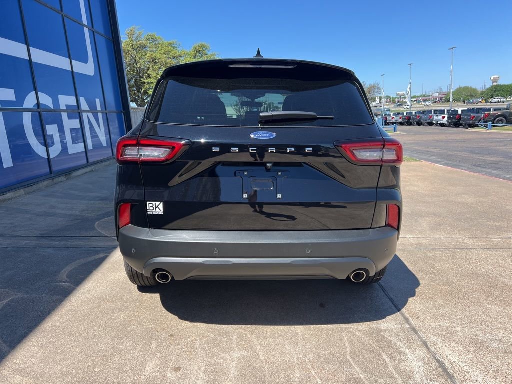 Used 2025 Ford Escape ST-Line w/ Tech Pack #1 image 7