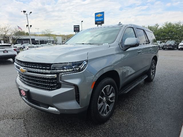 Used 2023 Chevrolet Tahoe LT w/ LT Signature Plus Package AWD/4WD image 5