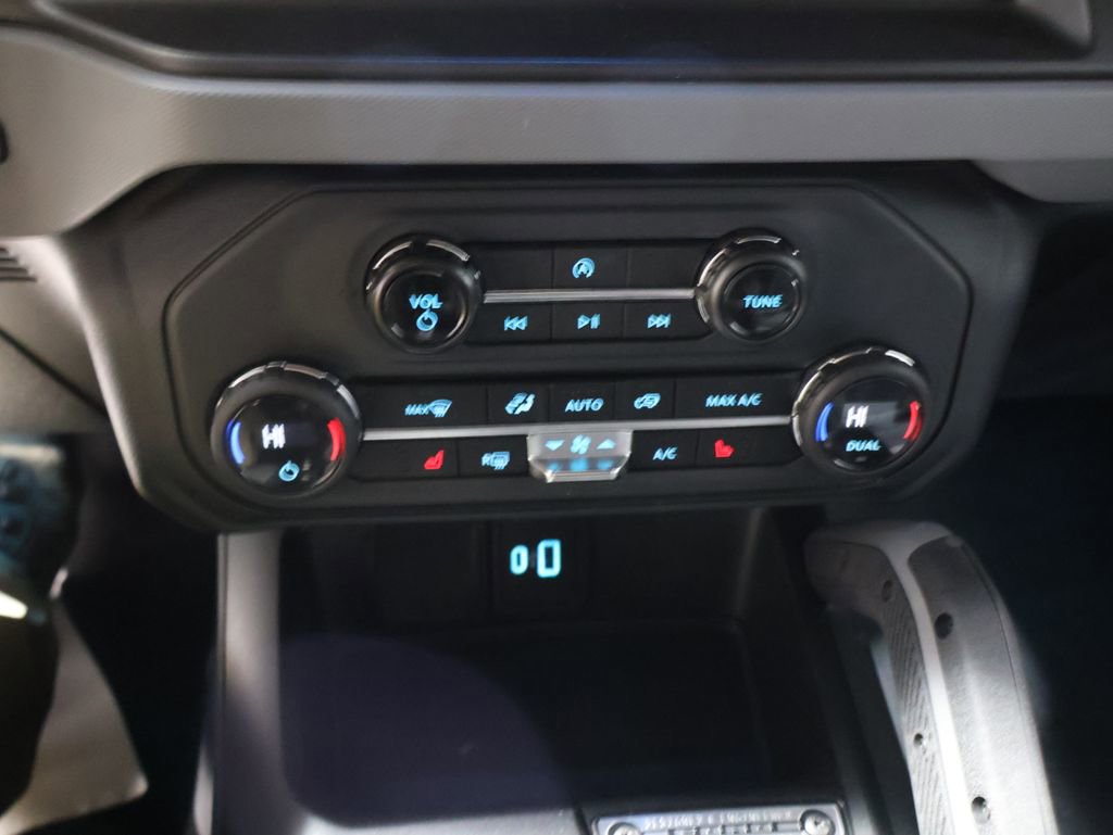 Used 2023 Ford Bronco Big Bend image 29