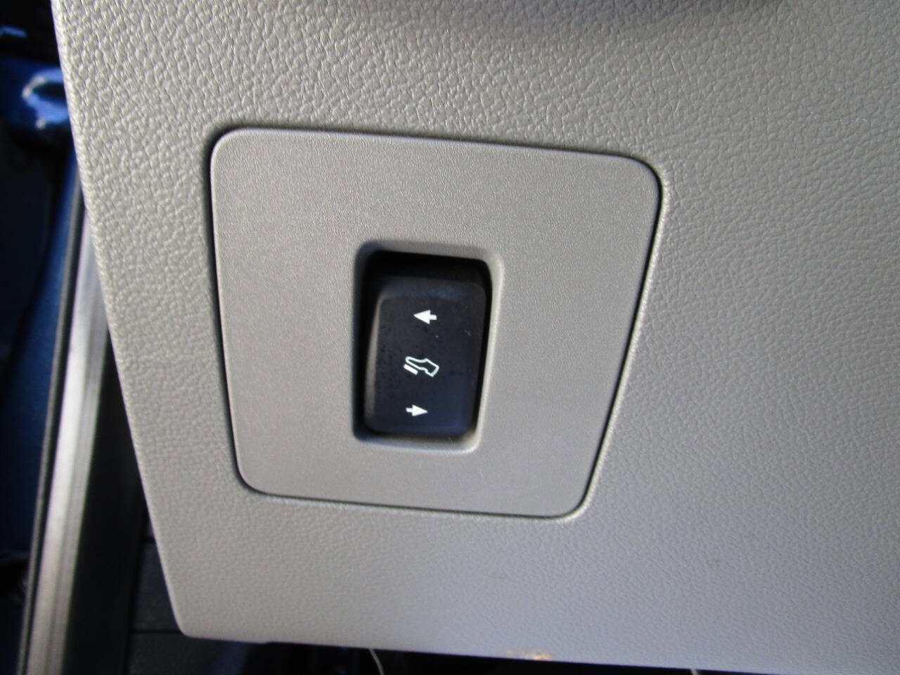 Used 2017 Ford F150 XLT w/ Equipment Group 302A Luxury image 30