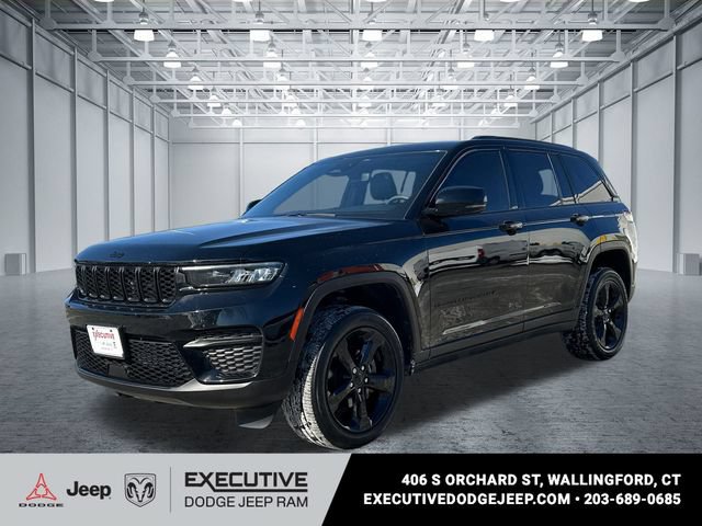 Used 2023 Jeep Grand Cherokee Altitude AWD/4WD video 1